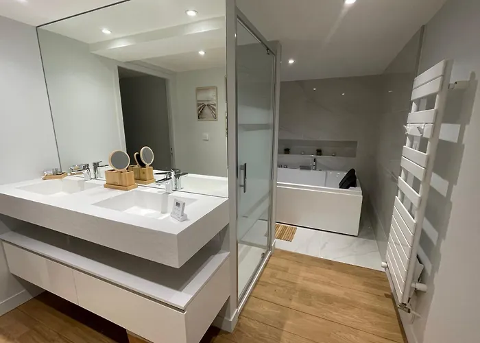 Face Pieds Dans L'eau Duplex 4 155 M2 8-12 Personnes Berck