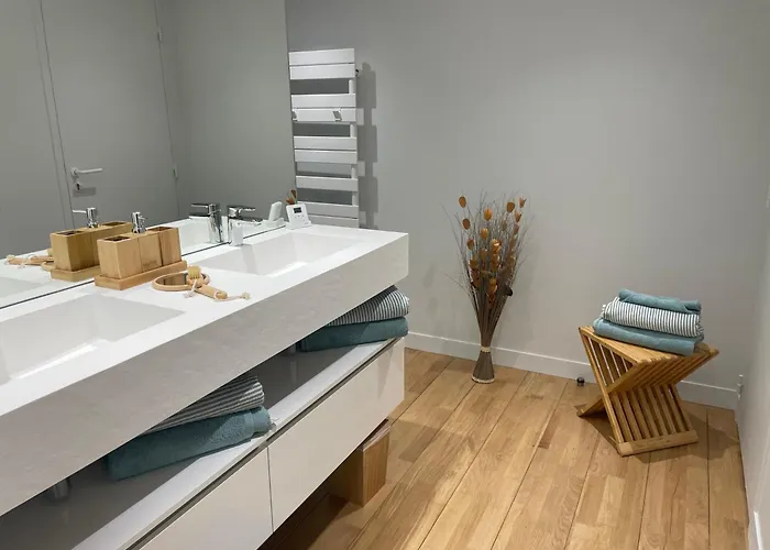 Apartment Face Pieds Dans L'eau Duplex 4 155 M2 8-12 Personnes *