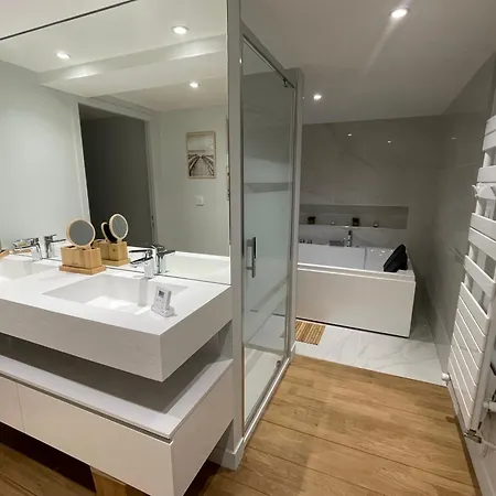 Face Pieds Dans L'eau Duplex 4 155 M2 8-12 Personnes Berck